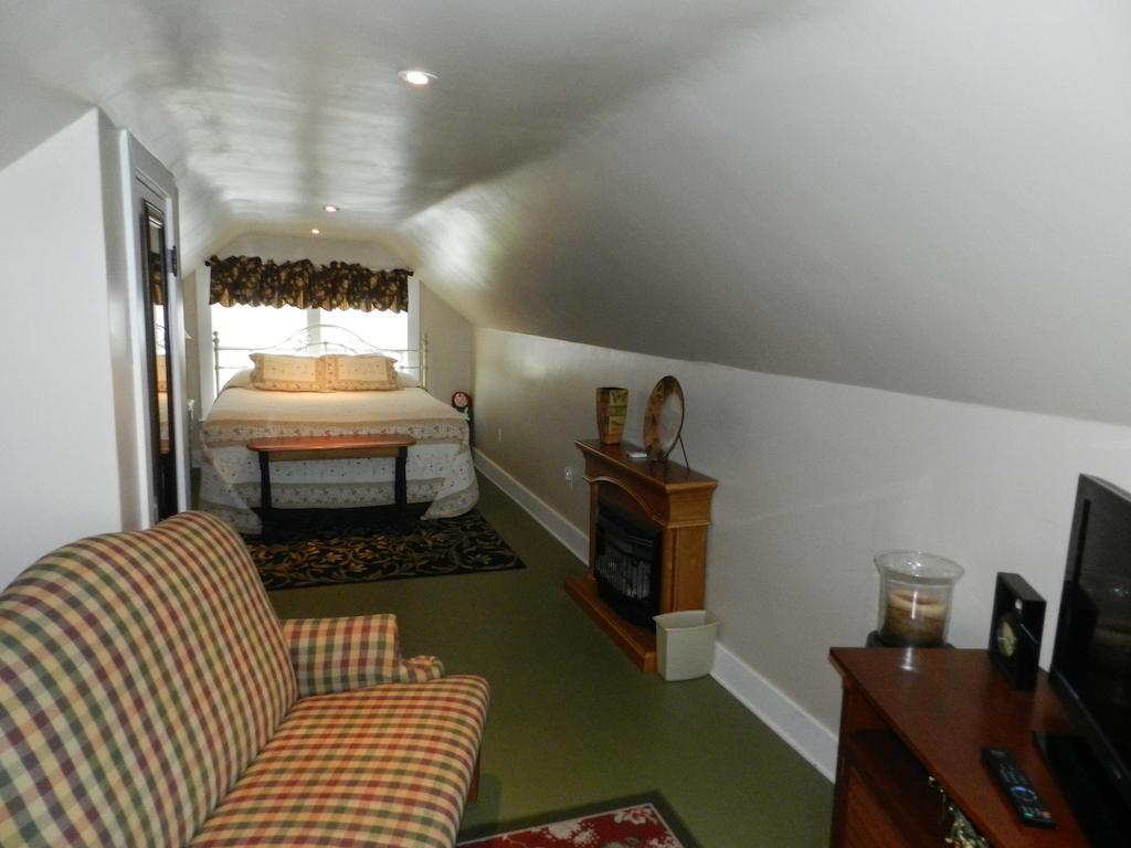 Helming Guest House Cilipi Ruang foto